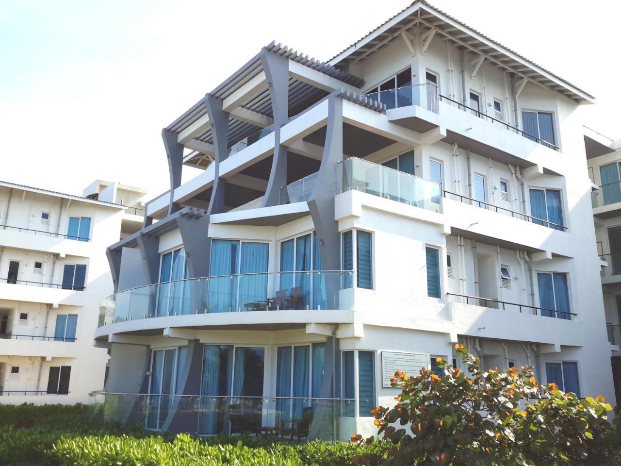 Llh 1G2 Nilaveli Ocean Front Condos Exteriér fotografie